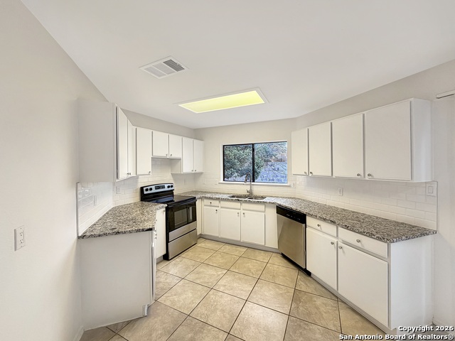 Image 4 of 25 For 5023 Taylor Kenton