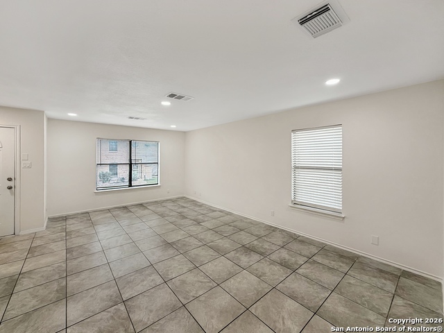 Image 6 of 25 For 5023 Taylor Kenton