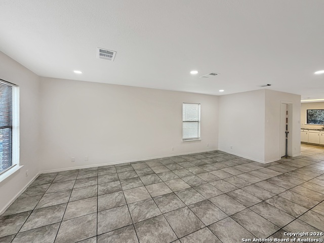 Image 7 of 25 For 5023 Taylor Kenton