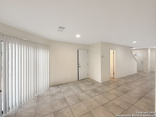 Image 8 of 25 For 5023 Taylor Kenton