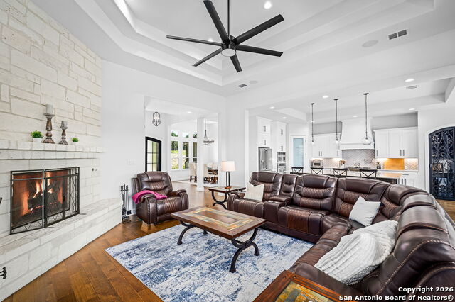 Image 11 of 41 For 1471 Redcloud Peak