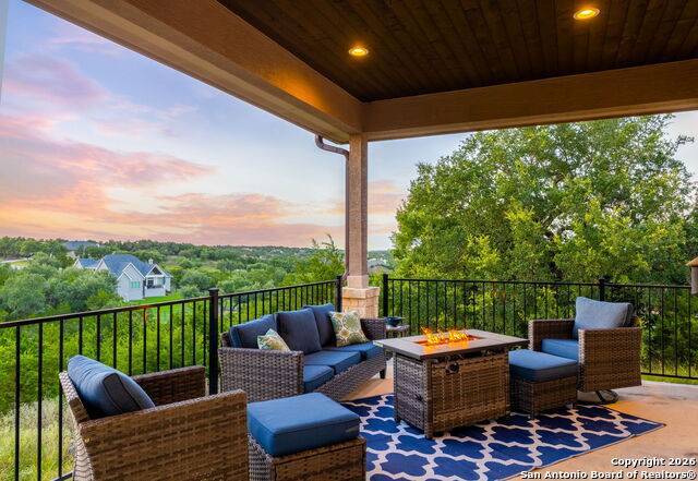 Image 33 of 41 For 1471 Redcloud Peak