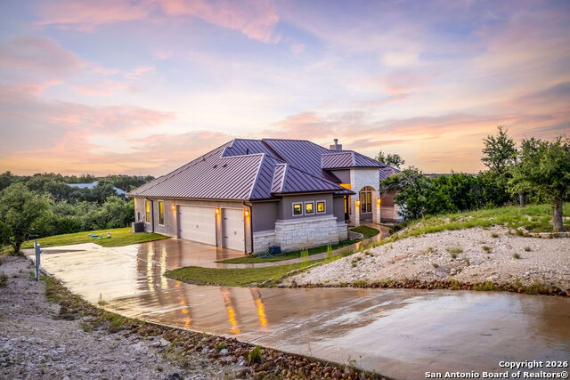 Image 35 of 41 For 1471 Redcloud Peak