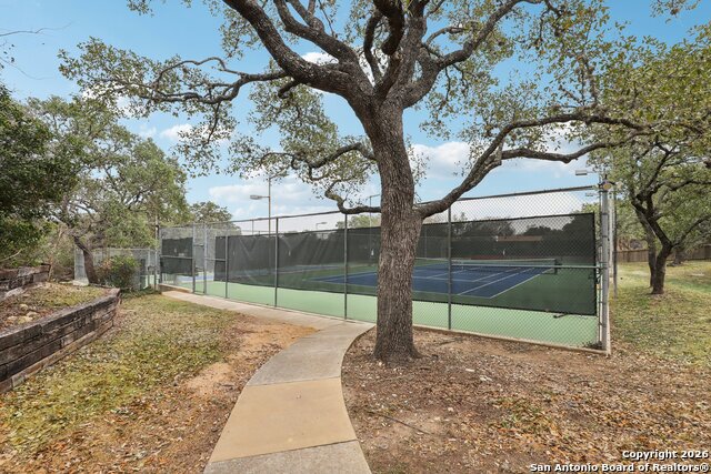 Image 43 of 47 For 8619 London Heights