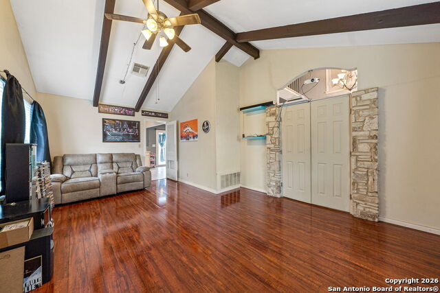 Image 22 of 31 For 6722 Chelsea Wood