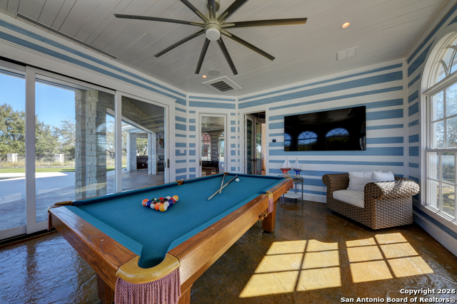 Image 24 of 50 For 13944 Fm 32  