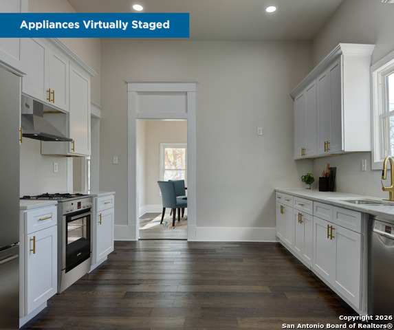 Image 11 of 38 For 224 Rische E