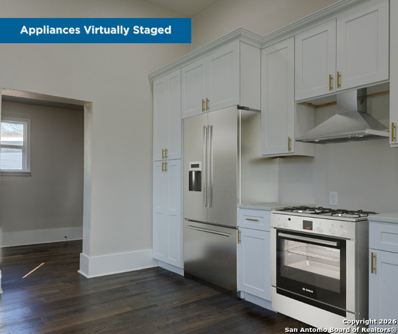 Image 12 of 38 For 224 Rische E