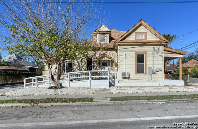 Image 16 of 38 For 224 Rische E