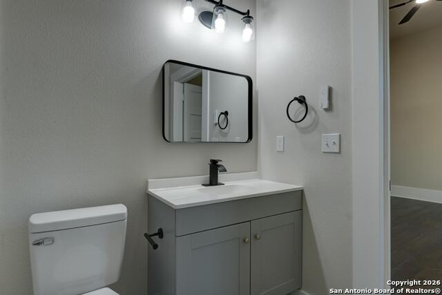 Image 28 of 38 For 224 Rische E