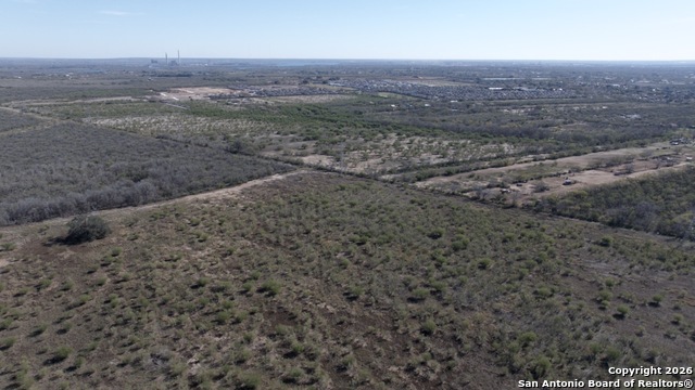 Listing photo id 11 for 5163 Higdon  