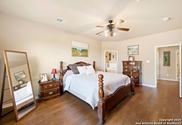 Image 11 of 39 For 17132 Bandera Rd