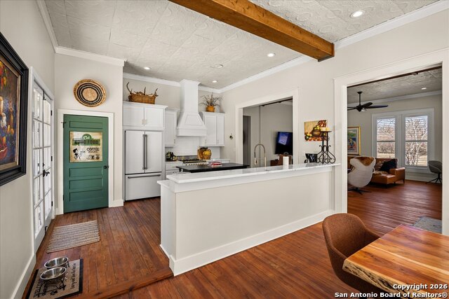 Image 15 of 50 For 1006 High