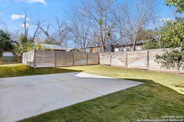 Image 39 of 50 For 1006 High