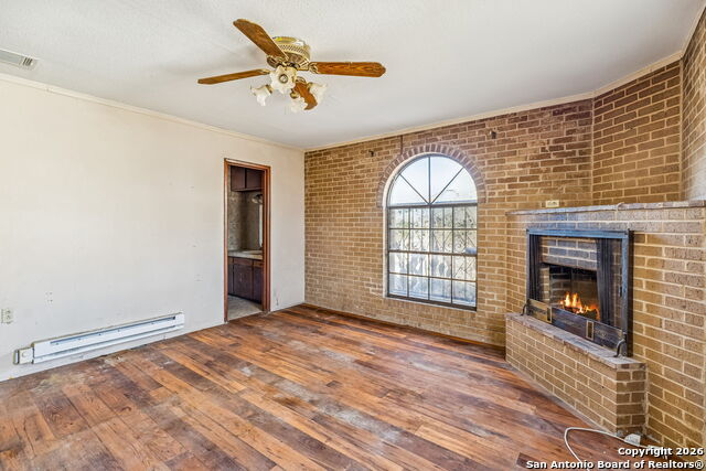 Image 25 of 34 For 4035 Parkway