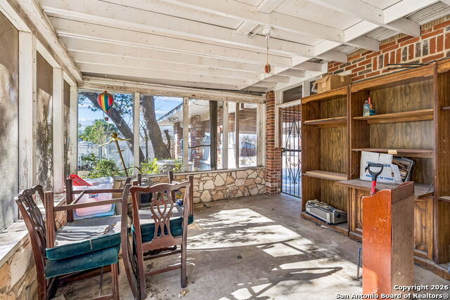 Image 29 of 34 For 4035 Parkway