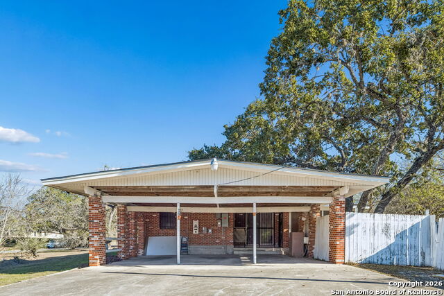 Image 5 of 34 For 4035 Parkway