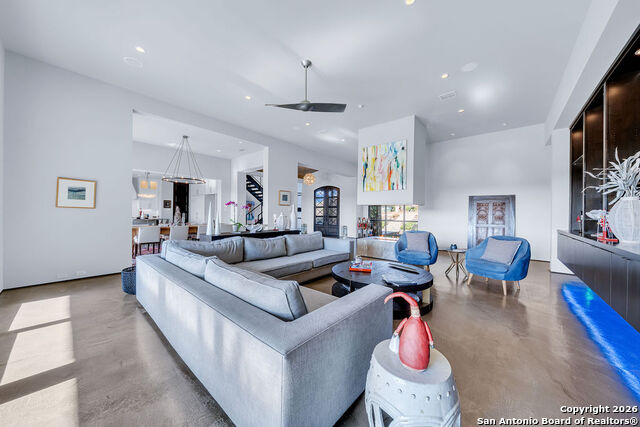 Image 10 of 61 For 30820 Ovaro  