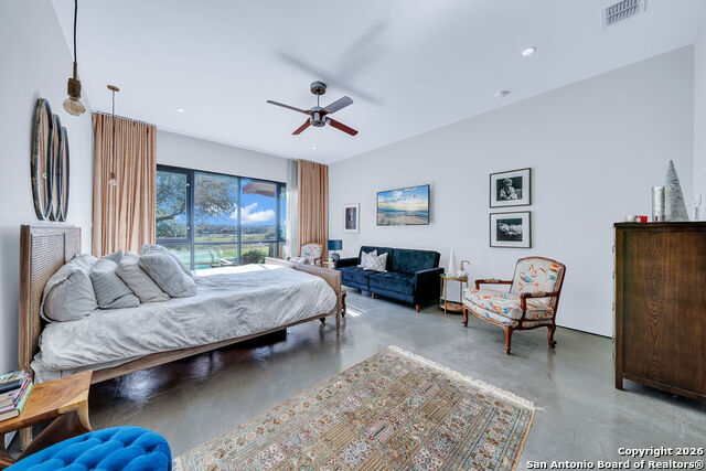 Image 27 of 61 For 30820 Ovaro  