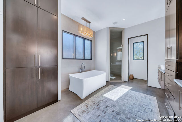 Image 29 of 61 For 30820 Ovaro  