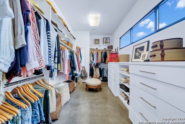 Image 37 of 61 For 30820 Ovaro  