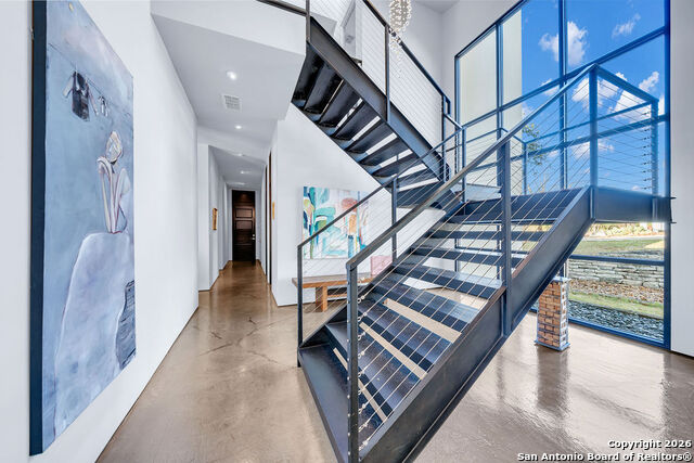 Image 5 of 61 For 30820 Ovaro  