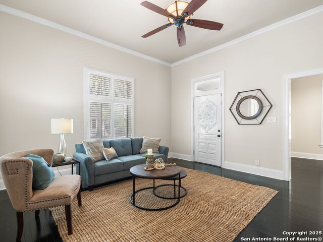 Listing photo id 10 for 126 Daniel  