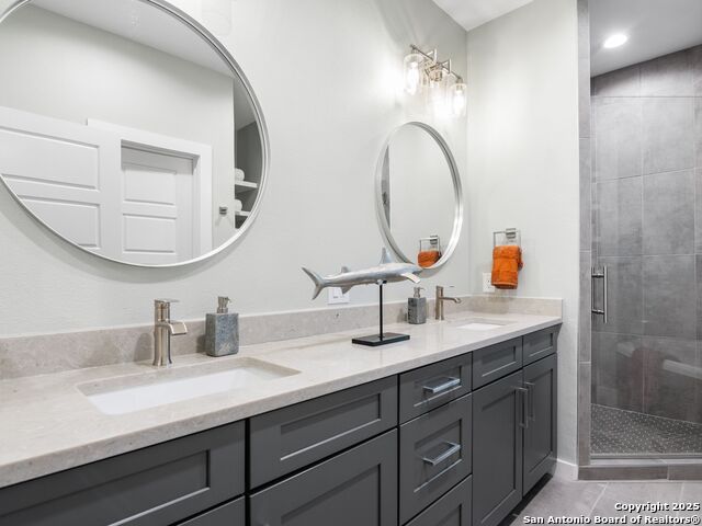 Image 23 of 42 For 159 Davis Court  102