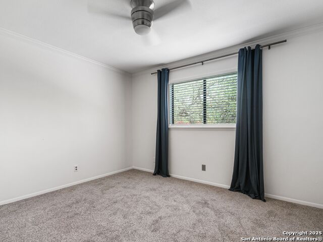 Image 30 of 40 For 4526 Honey Locust Woods