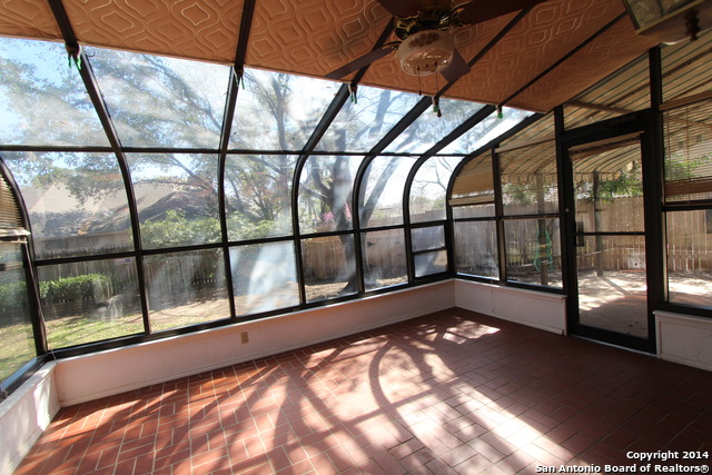 Image 12 of 41 For 19746 Encino Way