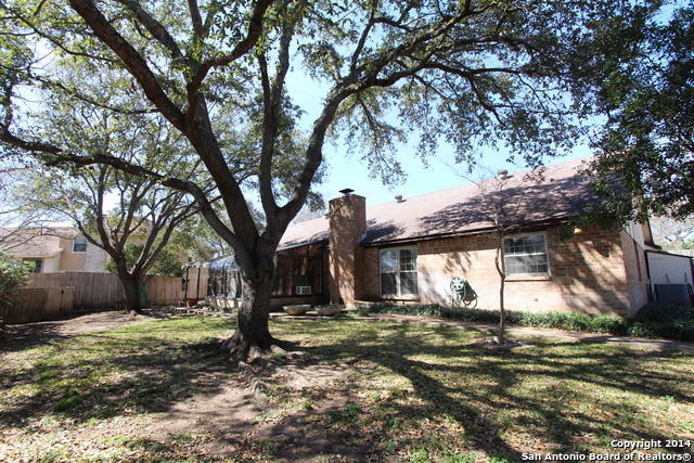 Image 24 of 41 For 19746 Encino Way