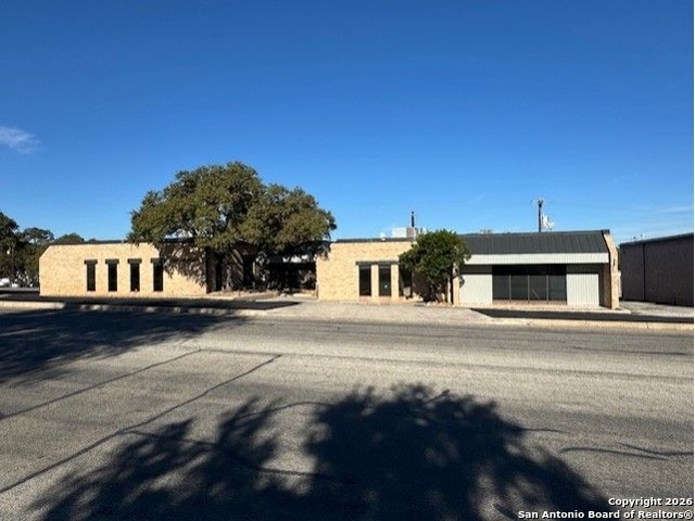 Image 2 of 10 For 11901 Warfield