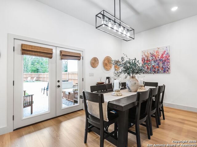 Image 22 of 38 For 603 Graham  