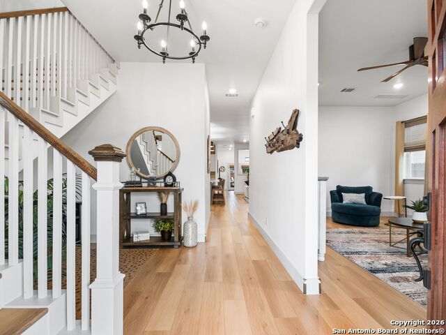 Image 6 of 38 For 603 Graham  