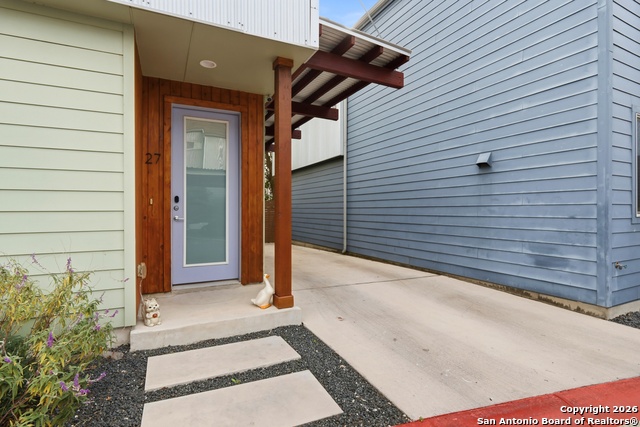 Image 20 of 33 For 330 Clay  Unit 27