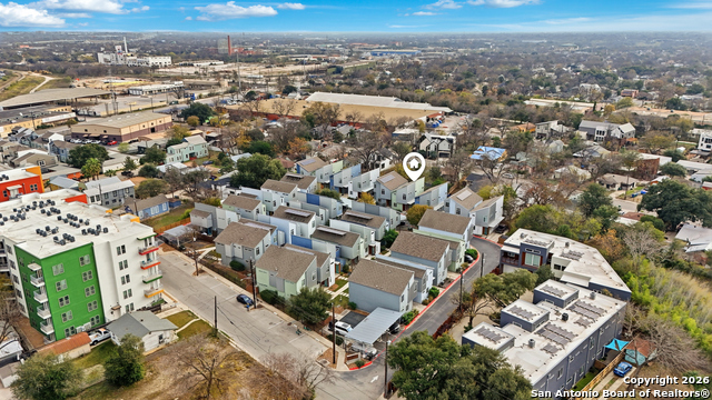 Image 31 of 33 For 330 Clay  Unit 27