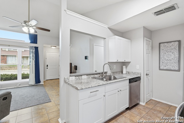 Image 16 of 38 For 9140 Timber Path  #3003