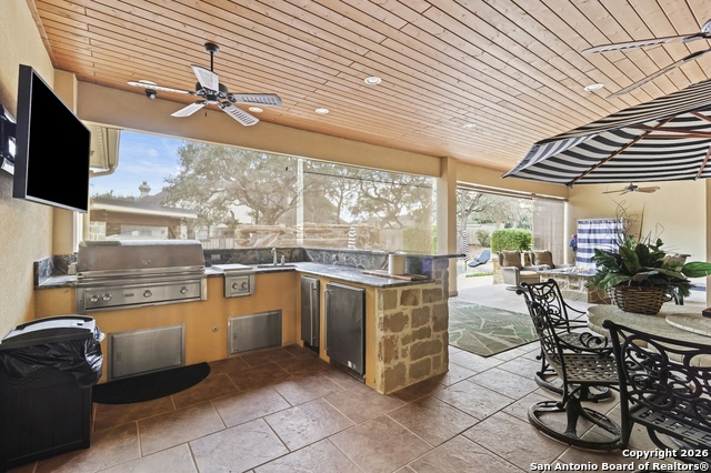 Image 42 of 50 For 9620 Trophy Oaks