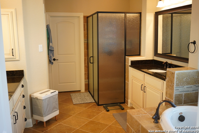 Image 16 of 39 For 113 Canyon Circle