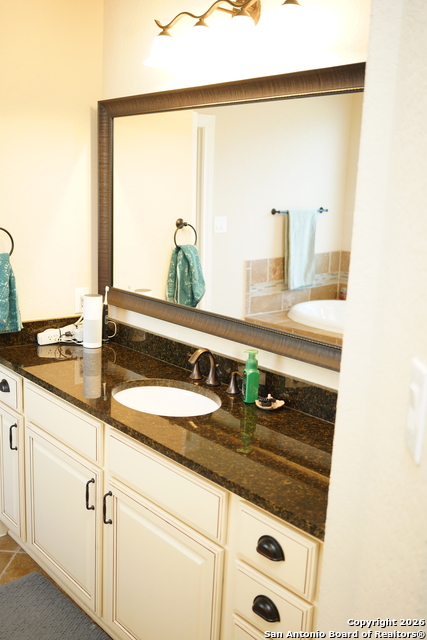 Image 18 of 39 For 113 Canyon Circle