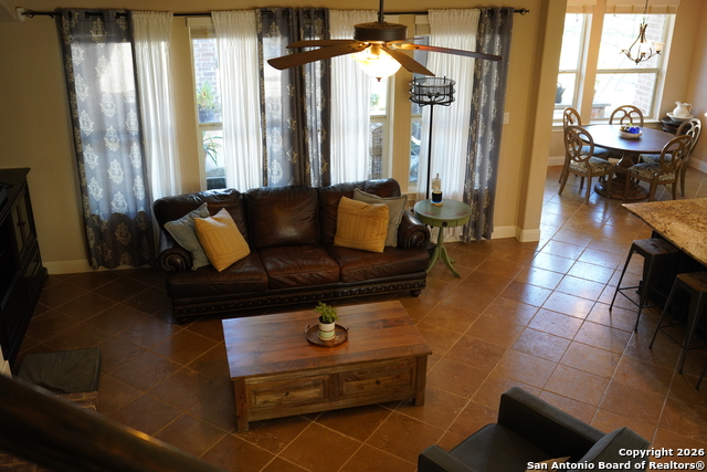 Image 7 of 39 For 113 Canyon Circle