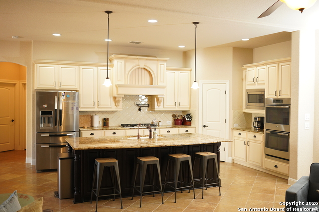 Image 9 of 39 For 113 Canyon Circle