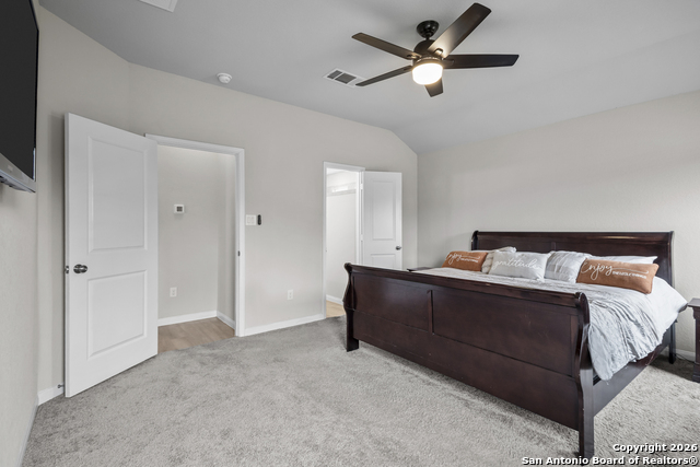 Listing photo id 14 for 6651 Beehive