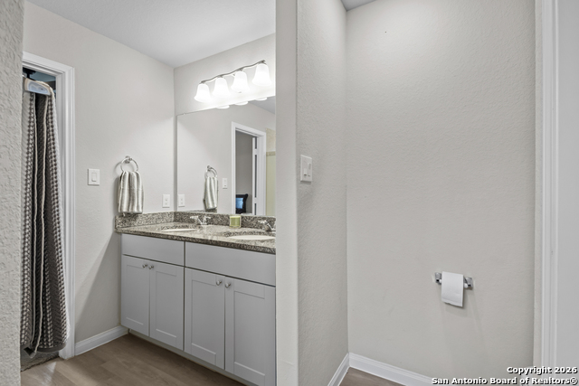 Listing photo id 18 for 6651 Beehive