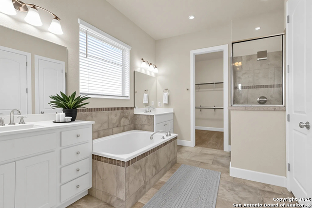 Image 11 of 20 For 945 Foxbrook