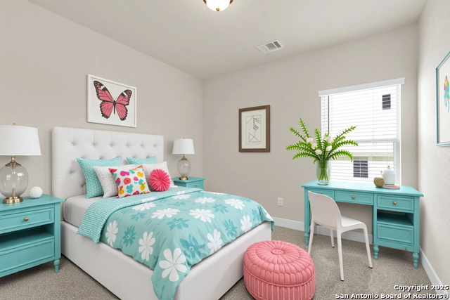 Image 16 of 20 For 945 Foxbrook