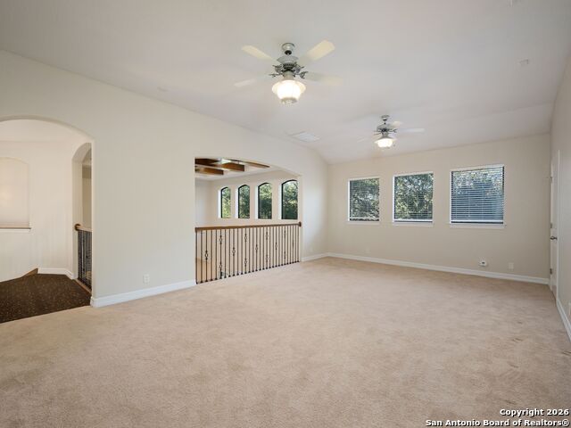 Listing photo id 36 for 303 Regent Circle