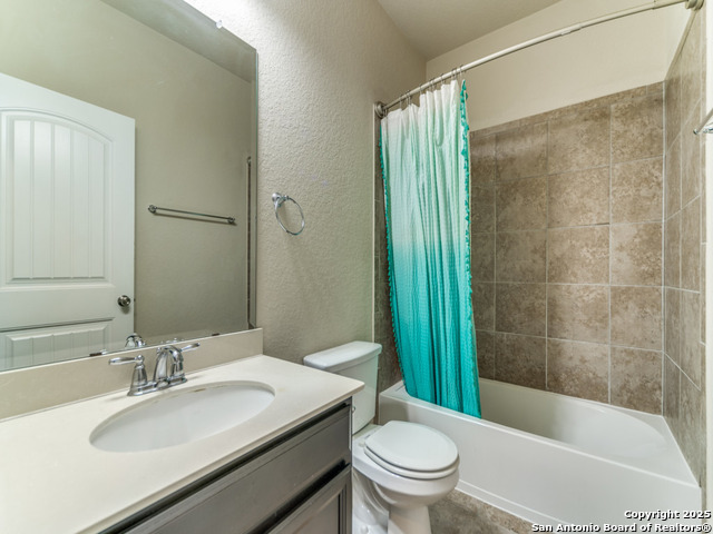 Image 20 of 25 For 12211 Upton Park