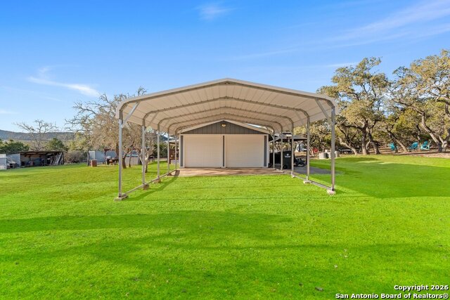 Image 28 of 62 For 277 Bear Springs W