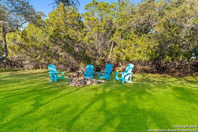 Image 32 of 62 For 277 Bear Springs W